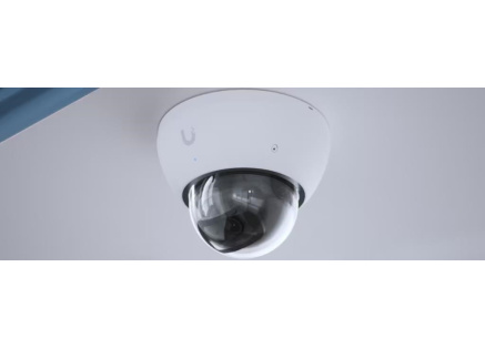 UBNT UVC-AI-Dome-B - AI Dome PoE kamera, 8MP, černá