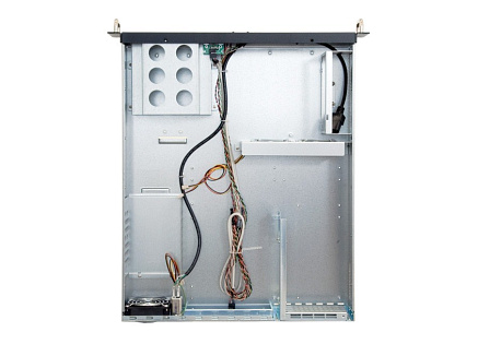 CHIEFTEC skříň Rackmount 2U ATX, UNC-210TR-B-U3, without Riser Card, Black, 400W zdroj