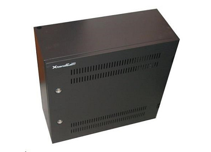 XtendLan 19" nástěnný vertikální rozvaděč 2U+4U 540x200, perforované dveře, 2x zámek, černý