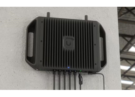 UBNT UCG-Industrial
