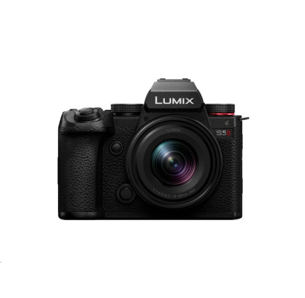 Panasonic Lumix S5 II + Lumix S 18-40mm