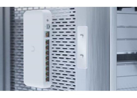 UBNT UACC-Switch-FM