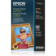 Photo Paper Glossy rozšiřuje naši stávající nabídku fotografických papírů Epson a je vhodný pro všechny typy inkoustových tiskáren. Tento papír byl navržen pro celou rodinu a nabízí skvělou užitnou hodnotu a snadné používání. Photo Paper Glossy má hmotnost 200 g/m2 a dodává se ve čtyřech různých velikostech. Každé balení obsahuje 20, 50 nebo 100 listů.  Tento tříhvězdičkový fotografický papír je ideální pro každodenní domácí tisk a je k dispozici ve formátech 10 × 15 cm, 13 × 18 cm, A3/A3+ a A4.